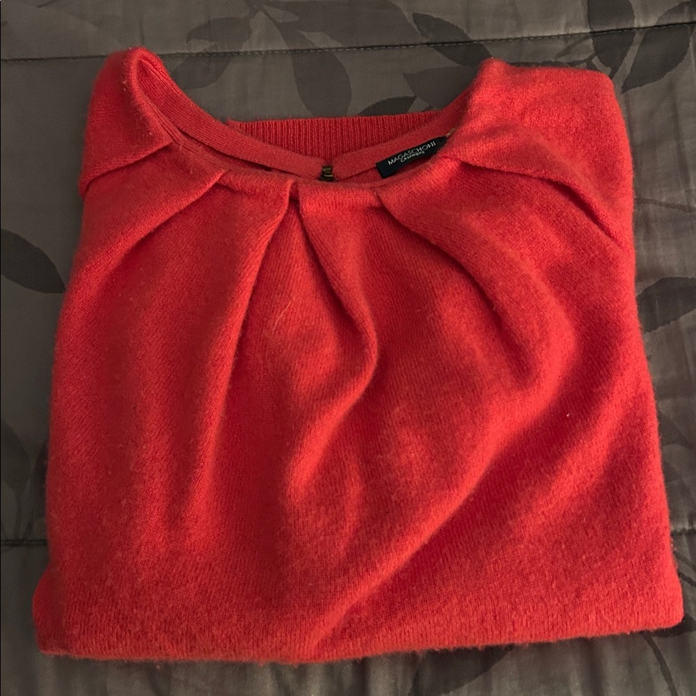 Women's Magaschoni hot pink cashmere Boatneck half-sleeve sweater